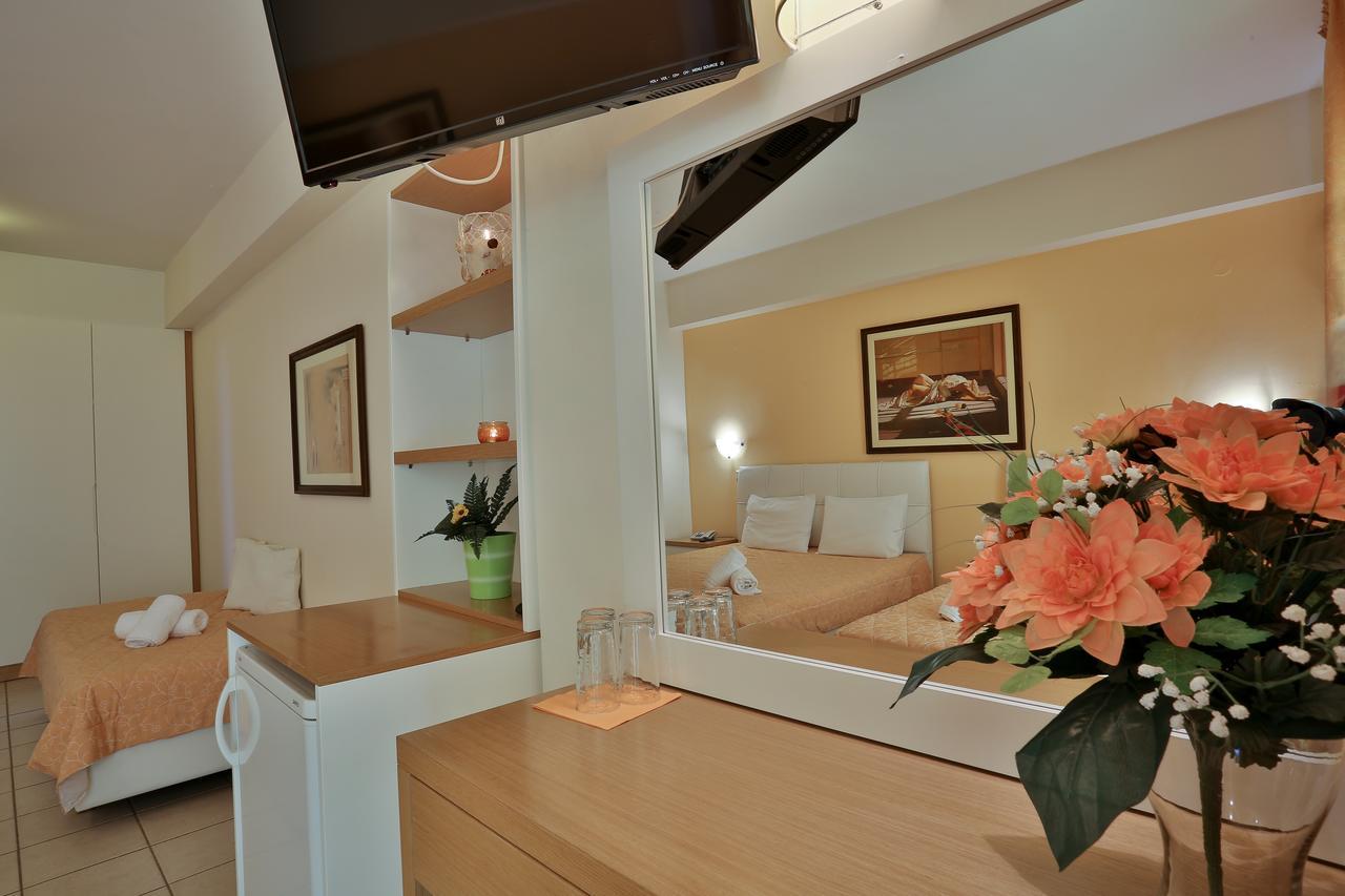 Hotel Ilion Paralía Buitenkant foto